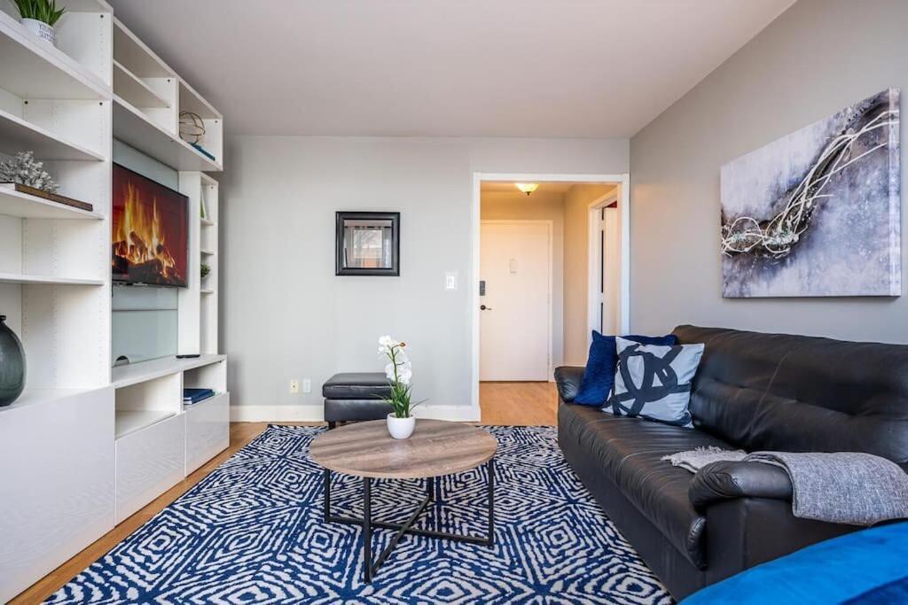 Atlanta Downtown! 1B Paid Onsite Parking! Lm301 Villa Luaran gambar
